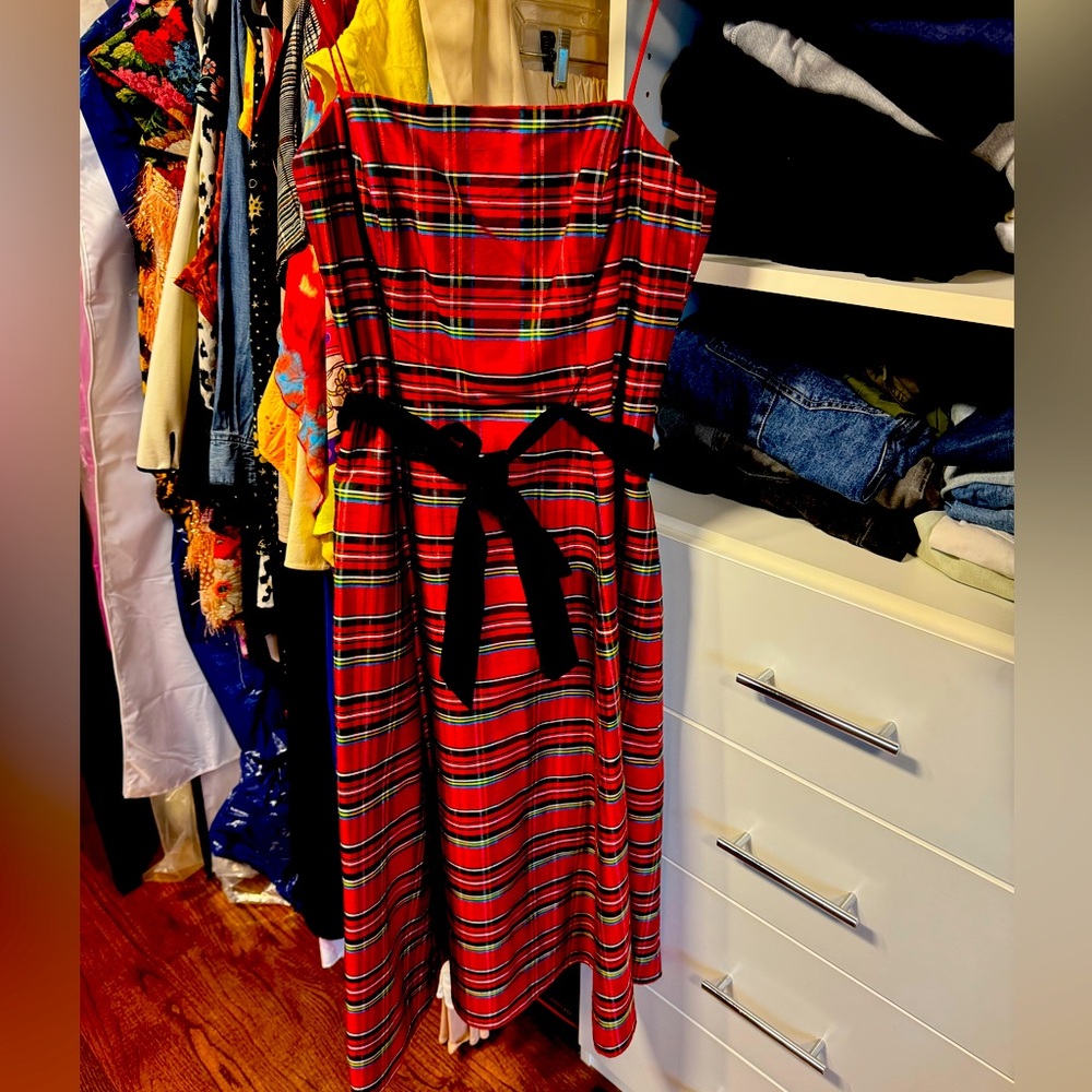 Adrianna Papell red plaid silk formal dress tea length size 6